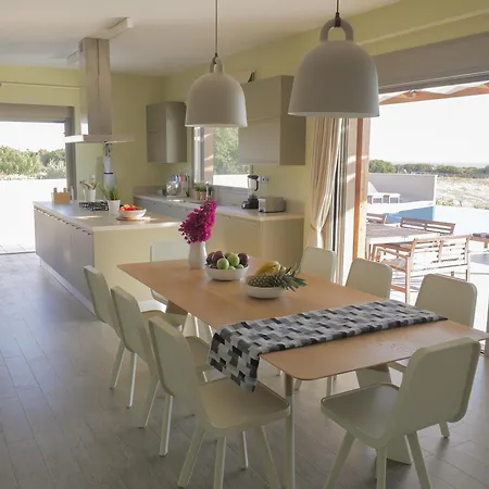 Afrala Summerhouse Villa